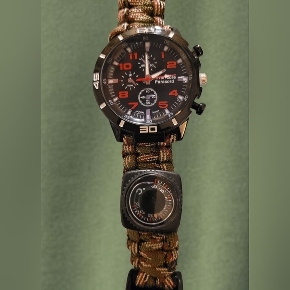 BRAND NEW SWISS ARMY 6 IN 1 PARACORD SURVIVAL/TACTICAL WRIST WATCH - Picture 4 of 10